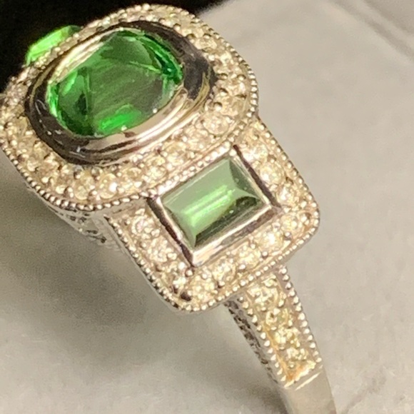 Helenite & Diamond 10k White Gold Ring - Picture 3 of 15